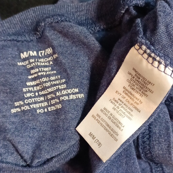 Evy of California girls you have a pizza my heart top with a slice of pizza - Picture 17 of 17